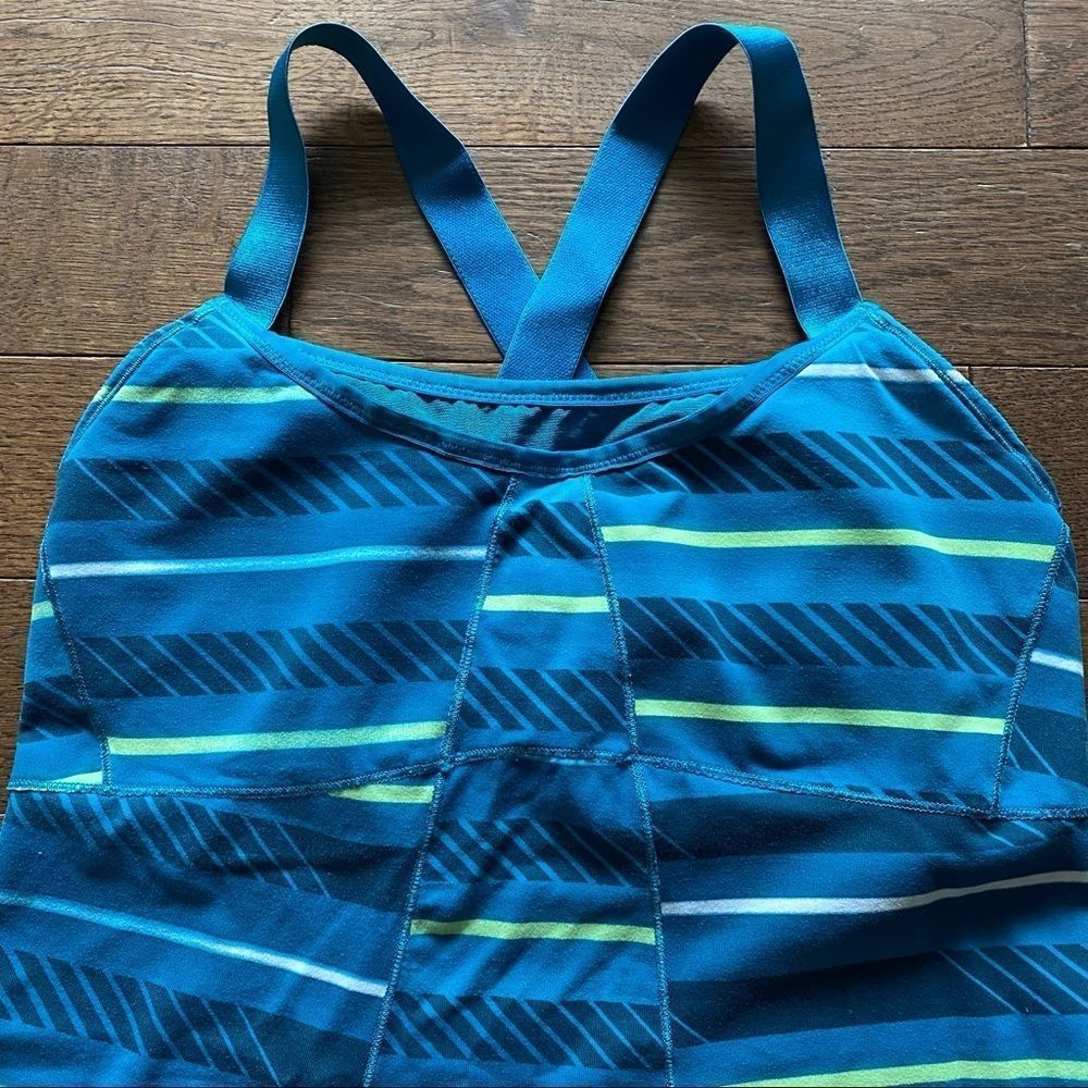 🍁50% OFF🍁 Oakley Tank Top - Picture 4 of 10